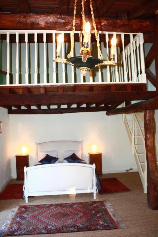 Bed and Breakfast Chateau De Gargas Gaudies Экстерьер фото